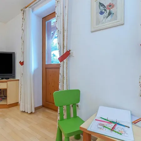 Alpine Retreat Gaja - Happy Kranjska Gora