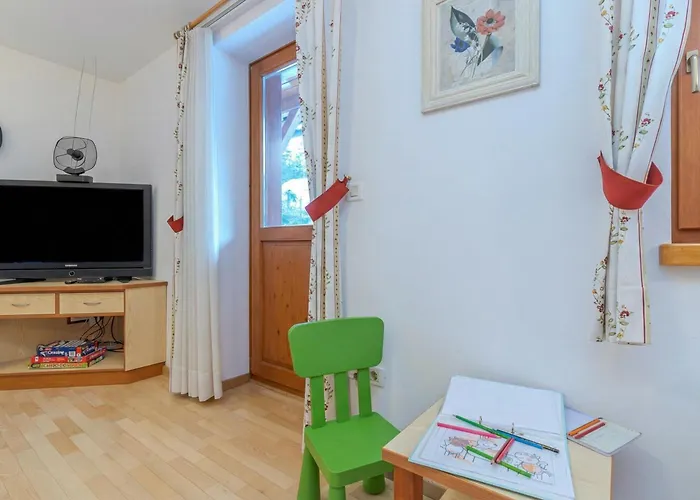 Alpine Retreat Gaja - Happy Kranjska Gora